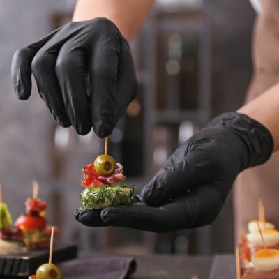 Nitrilhandschuhe Safe Premium, schwarz, puderfrei - Karton mit 10 Päkchen á 100 Stück